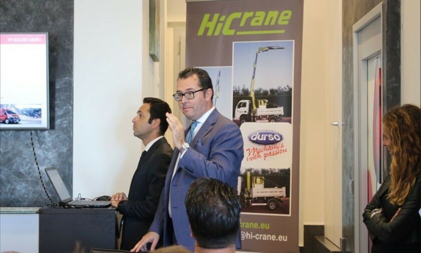 Presentata in azienda la gru HICRANE tipo HI 31.22D per Fiat Ducato Maxi 2.3 150 C nata dalla collaborazione con il gruppo Maldarizzi