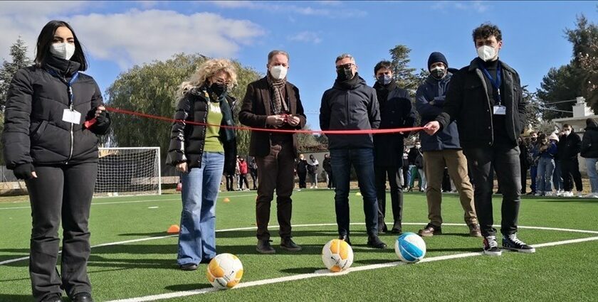 Un nuovo campo da calcio ed un anfiteatro inaugurati stamane al "Lotti-Umbero I"