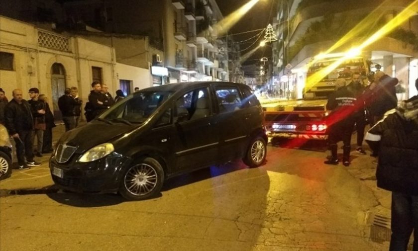 Incidente tra due auto su viale Istria