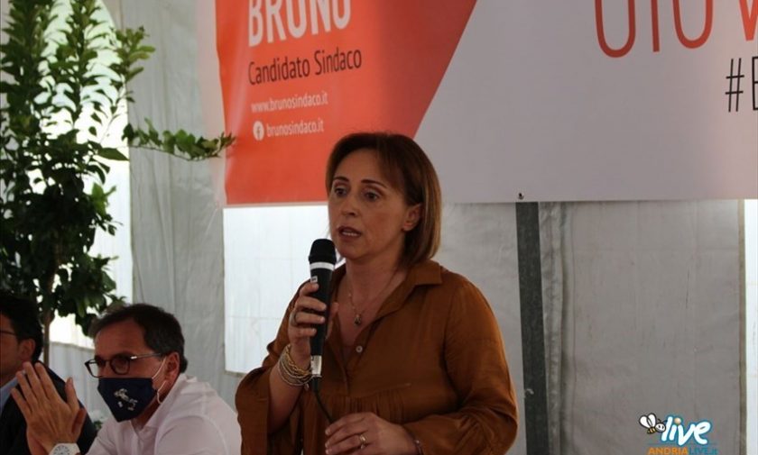 Presentazione della candidatura a sindaco di Giovanna Bruno